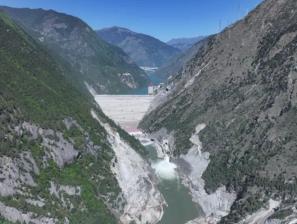 大渡河双江口水电站2号机组顺利投产
